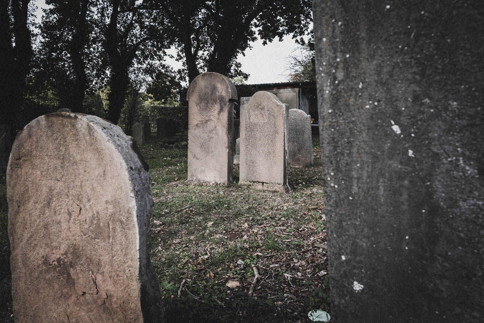 Großen-Linden, Jüdischer Friedhof